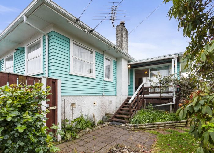  at 20 Eddowes Street, Manurewa, Auckland