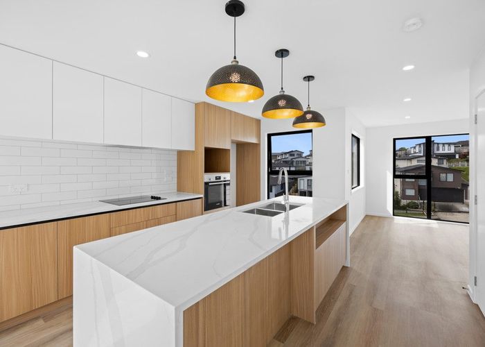  at 10 Kautawa Lane, Massey, Waitakere City, Auckland