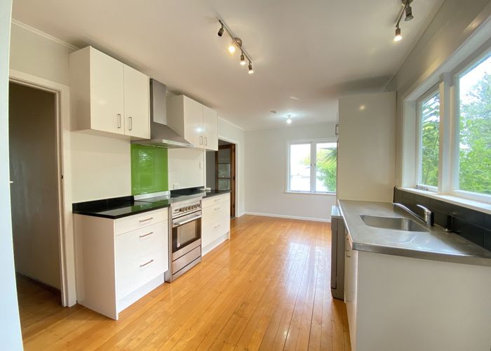  at 1/66 Buscomb Avenue, Henderson, Auckland