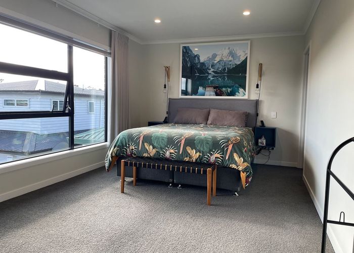  at 44 Sunnynook Road, Sunnynook, North Shore City, Auckland
