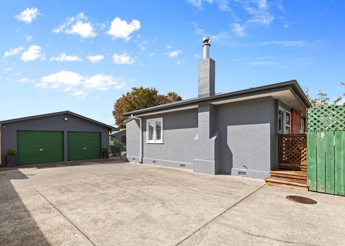  at 24 Windsor Street, Terrace End, Palmerston North