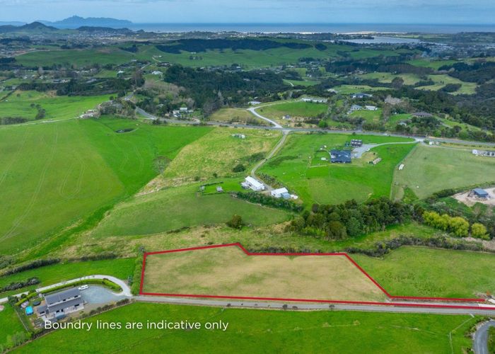  at 989E Kaiwaka-Mangawhai Road, Mangawhai, Kaipara, Northland