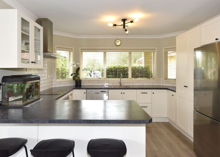  at 14 Parkside Crescent, Northwood, Christchurch