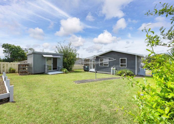  at 20 Rosewarne Crescent, Glendene, Waitakere City, Auckland