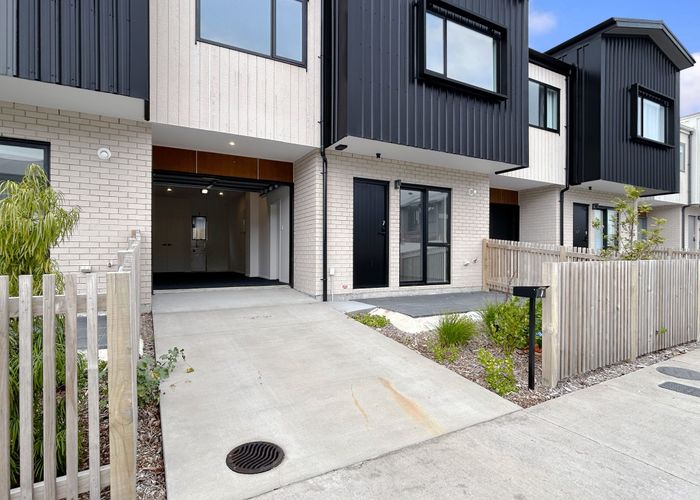 at 7 Mangahoe Road, Mount Wellington, Auckland City, Auckland