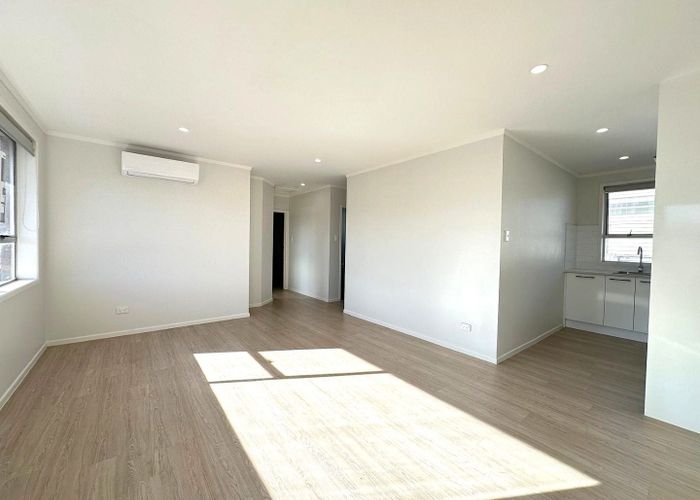  at 11/9 Ranier Street, Ellerslie, Auckland City, Auckland