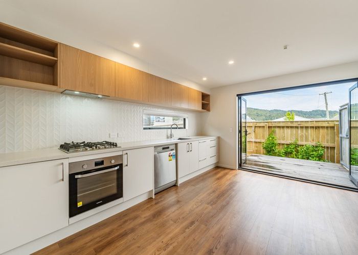  at 2/26 Fitzherbert Road, Wainuiomata, Lower Hutt, Wellington