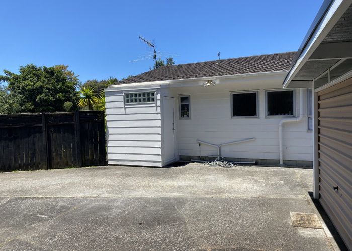  at 1/153 Abbotts Way, Remuera, Auckland