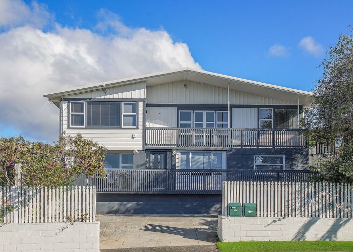  at 15 Larne Avenue, Pakuranga Heights, Manukau City, Auckland