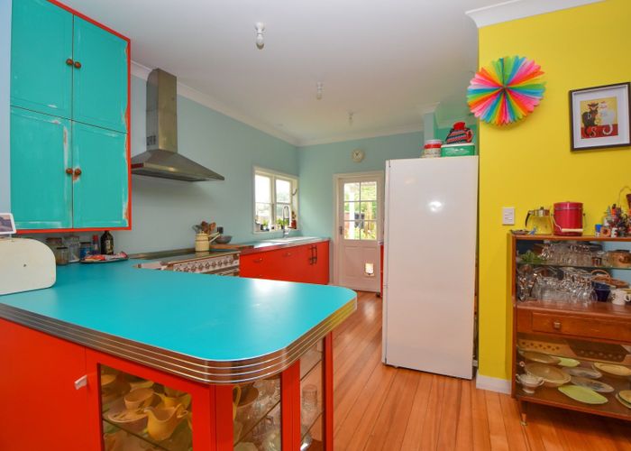  at 8 Kent Street, Carterton