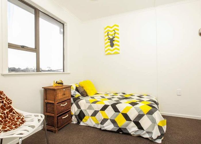  at 16 Blease Street, New Lynn, Auckland