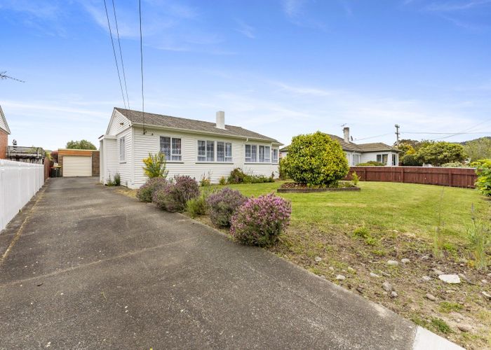  at 1/15 Burcham Street, Taita, Lower Hutt