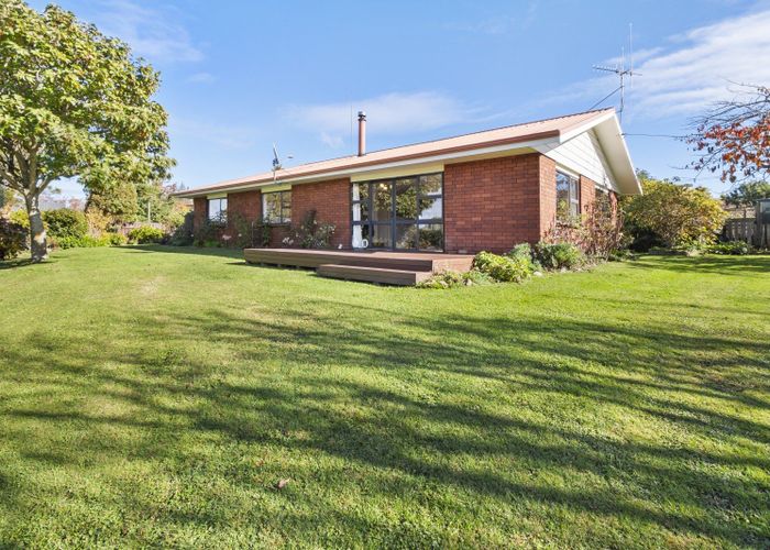  at 3 Hau Whiti Place, Kimbolton, Kimbolton