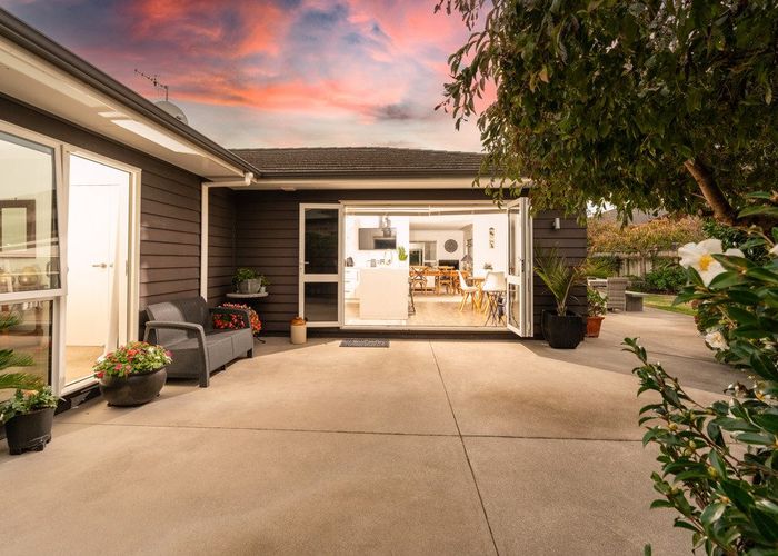  at 2 Patterson Lane, Raumati Beach, Kapiti Coast, Wellington