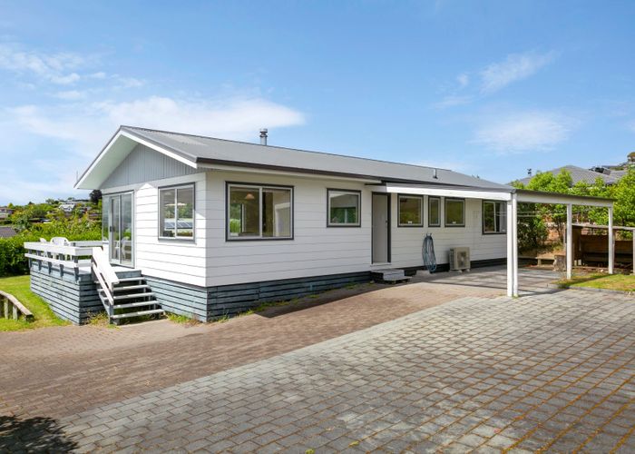  at 9 Kinder Street, Acacia Bay, Taupo