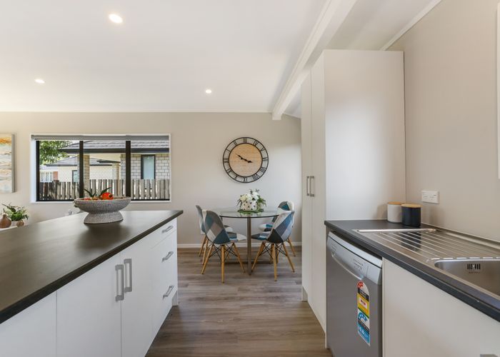  at 3/45 Station Road, Takanini, Auckland