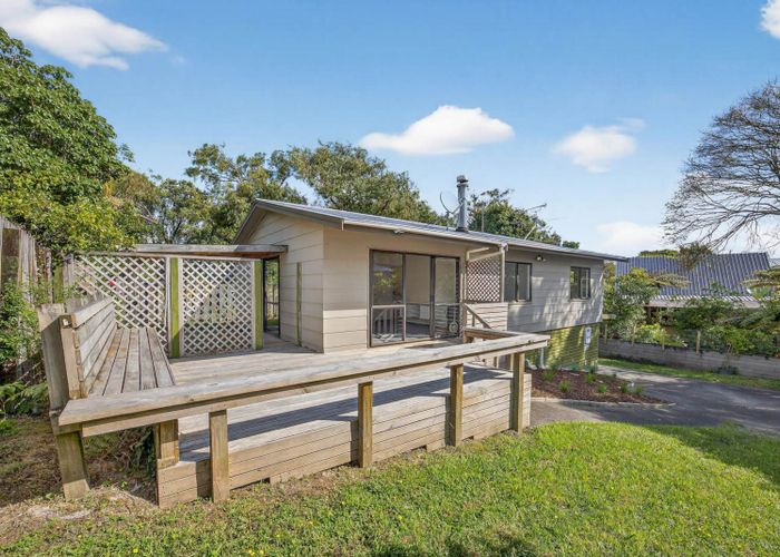 at 3/203 Sunnynook Road, Wairau Valley, North Shore City, Auckland