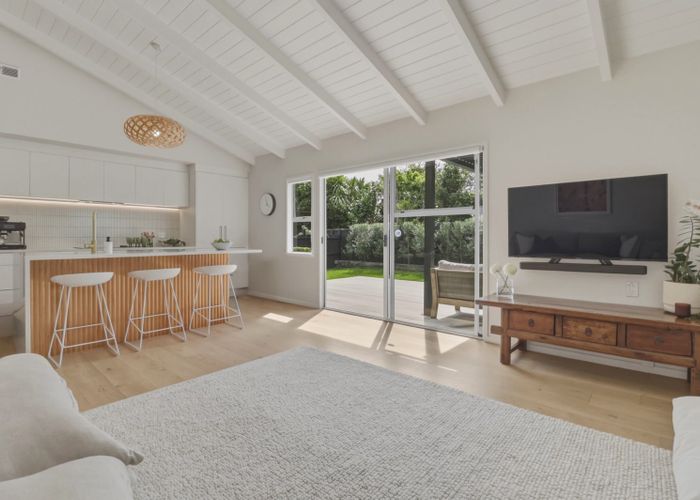  at 23B Alberta Street, Point Chevalier, Auckland