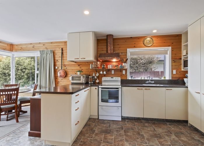  at 9 Stanford Street, Burwood, Christchurch