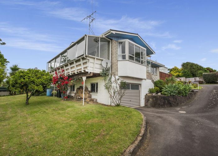  at 4 Winchester Terrace, Bethlehem, Tauranga