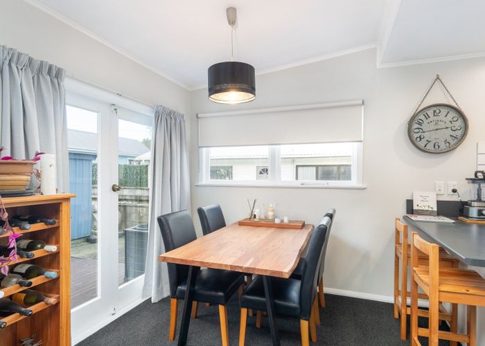  at 5A Gloucester Street, Silverstream, Upper Hutt, Wellington