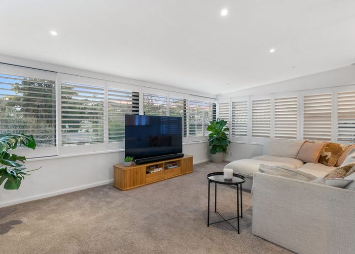  at 206 Beach Road, Campbells Bay, North Shore City, Auckland