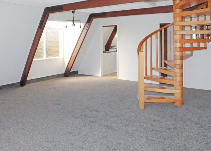  at 2 Seaforth Avenue, Milson, Palmerston North