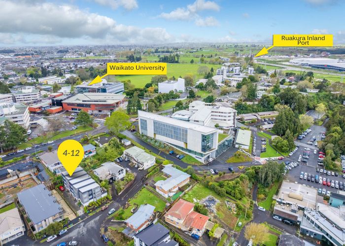  at 4/12 Scotland Place, Hillcrest, Hamilton