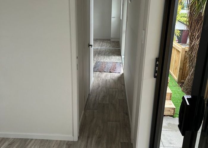  at 46 Newington Road, Henderson, Waitakere City, Auckland