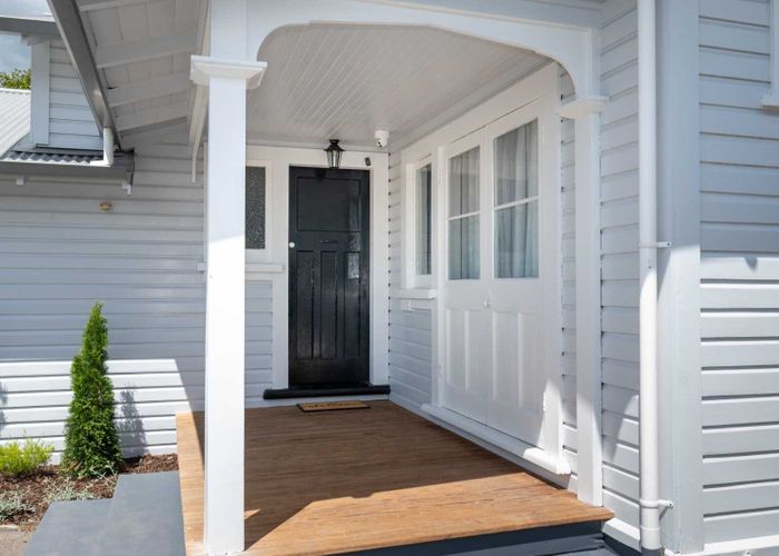  at 706 Avenue Road West, Saint Leonards, Hastings, Hawke's Bay