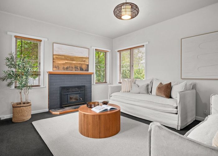  at 8 Bolmuir Road, Forest Lake, Hamilton, Waikato