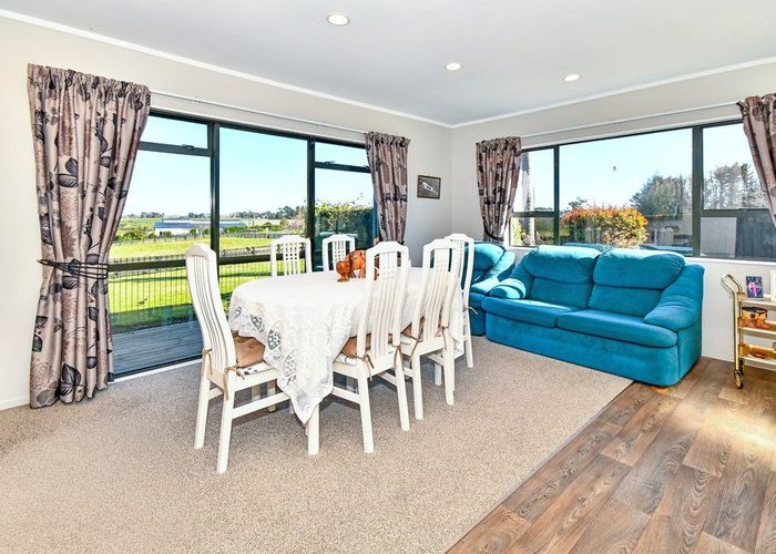  at 6 Martingale Drive, Kingseat, Franklin, Auckland