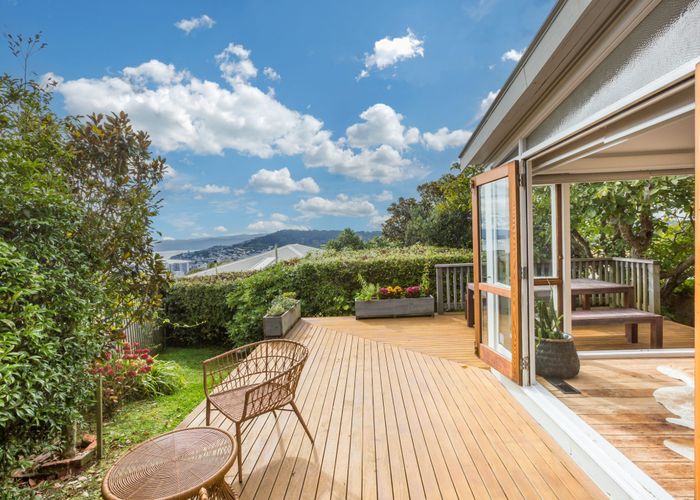  at 28 Mortimer Terrace, Aro Valley, Wellington