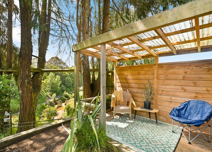  at 12 Stokes Crescent, Maeroa, Hamilton