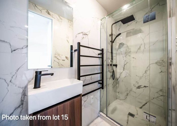  at 18/85 Cascades Road, Pakuranga Heights, Manukau City, Auckland