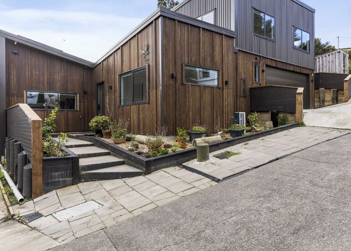  at 25B Deverell Place, Northcross, North Shore City, Auckland