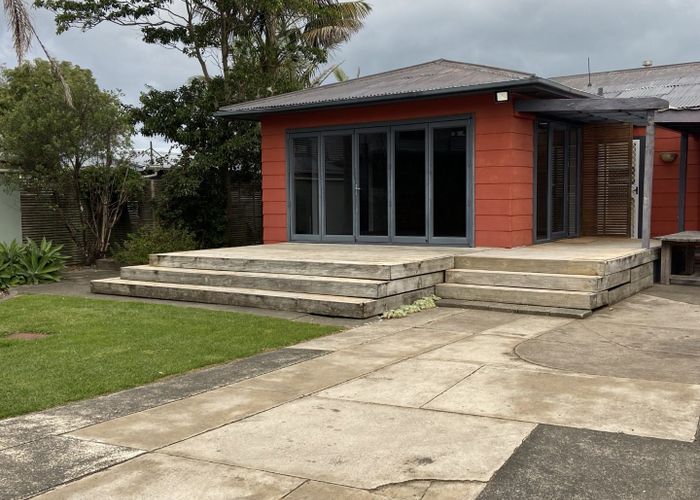  at 3 Douglas Street, Okitu, Gisborne