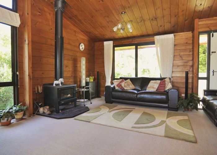  at 773 Scenic Drive, Henderson Valley, Auckland
