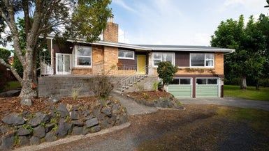  at 46 Fenwick Crescent, Hillcrest, Hamilton