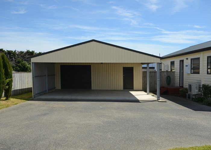  at 2768 Martinborough Pirinoa Road, PIRINOA, FEATHERSTON