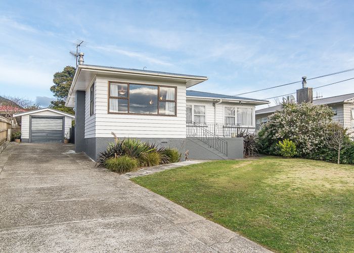  at 42 Kaitawa Crescent, Paraparaumu