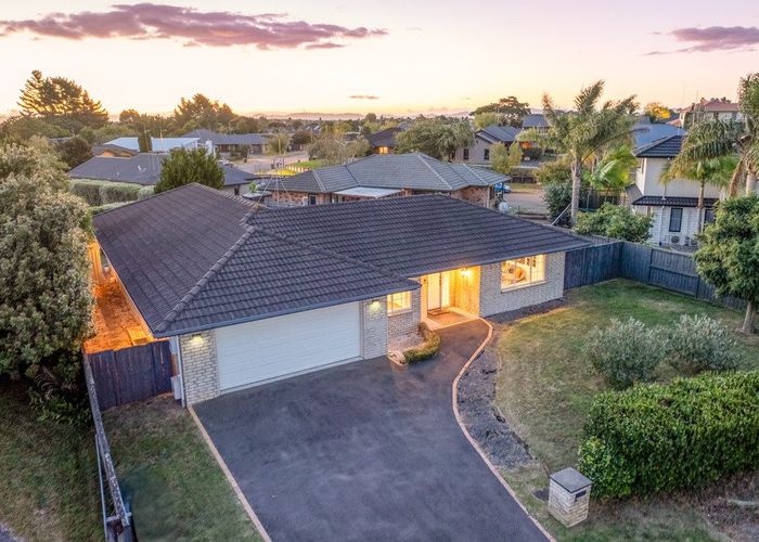  at 4 Gracefield Place, Huntington, Hamilton, Waikato