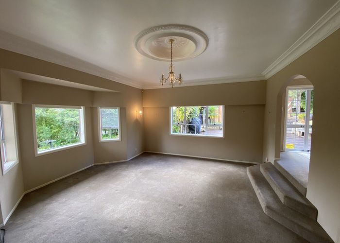  at 207 Schnapper Rock Road, Schnapper Rock, Auckland