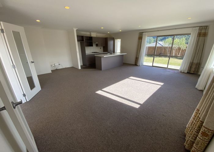  at 36 Speldhurst Grove, Stokes Valley, Lower Hutt, Wellington