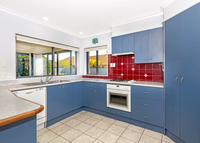  at 33 Ruru Avenue, Lytton West, Gisborne