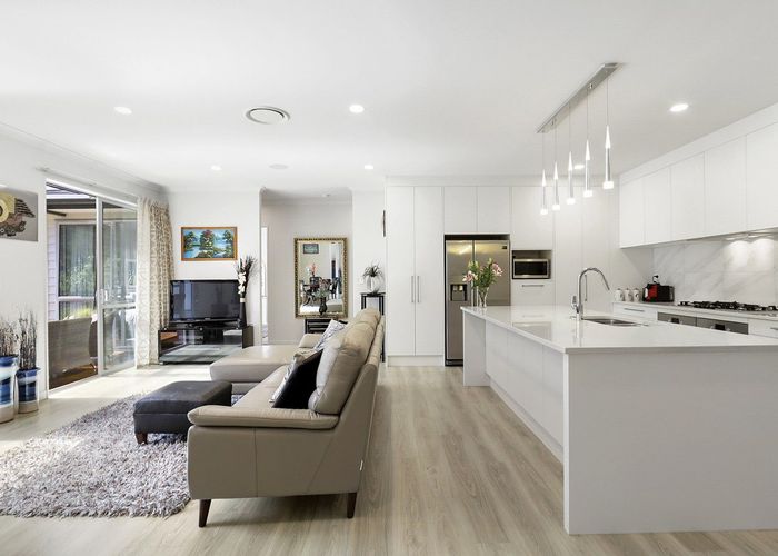  at 8 Pheasant Close, Stanmore Bay, Whangaparaoa