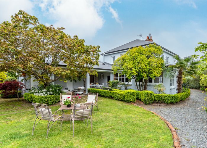 Free property data for 98 Te Mata Road, Havelock North homes.co.nz