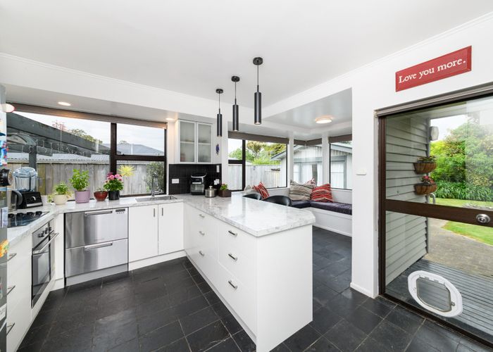  at 14 Snowdon Avenue, Terrace End, Palmerston North