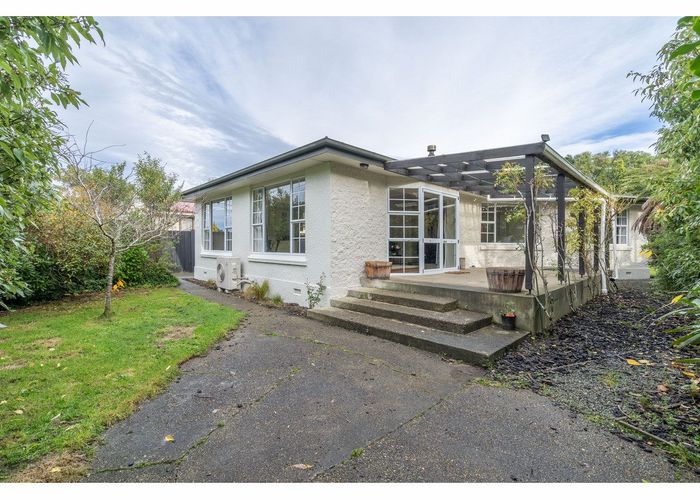  at 60 Ariki Avenue, Otatara