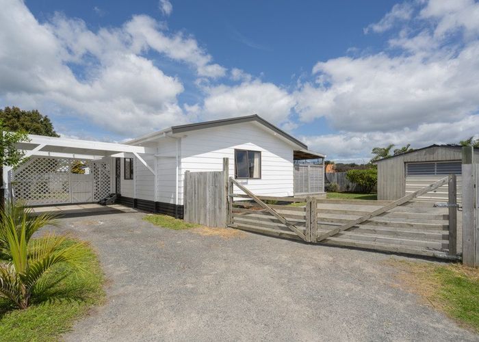  at 47B Lyn Grove, Papamoa Beach, Tauranga, Bay Of Plenty